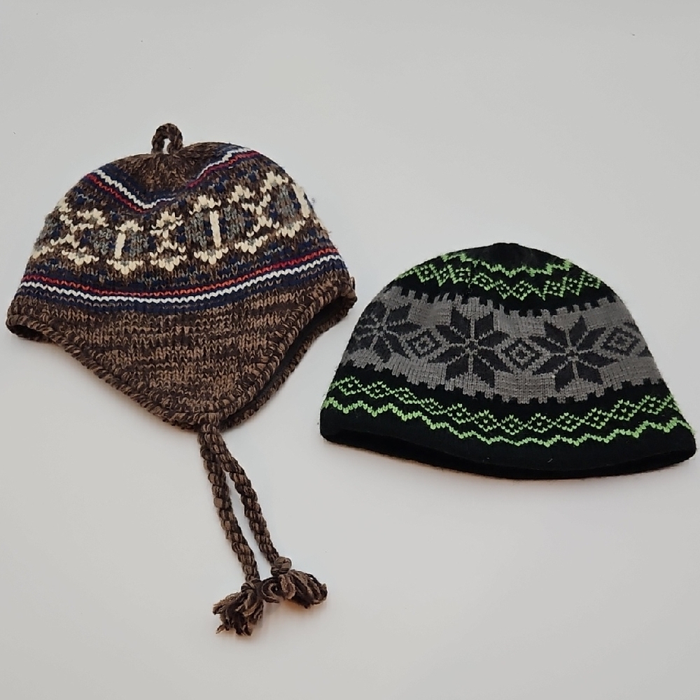 Lands' End Patterned Knit Hats Brown and Black Green Black Gray Pattern Lot Of 2